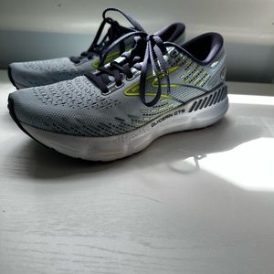 Brooks Women’s Glycerin 20 GTS Running Shoes